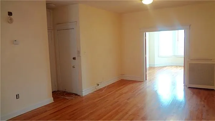 Rented by Dorsa Group | media 13