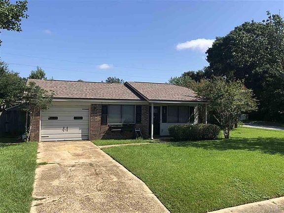 3rd image of 7104 Glendora St