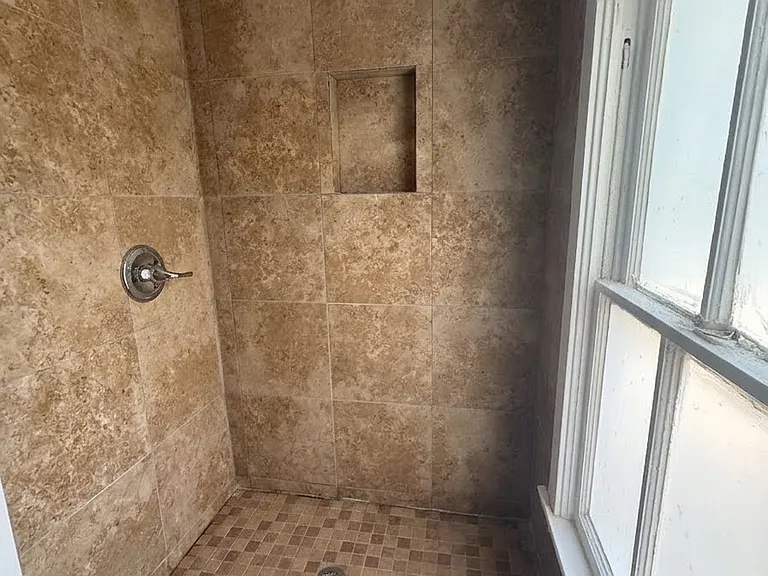 27 S Grove St #29 — Photo 8