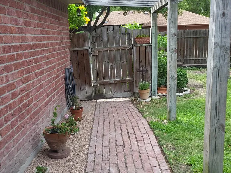7225 Sugar Ridge Rd — Photo 27