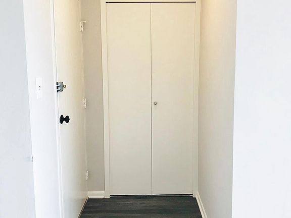 3rd image of 5831 Quantrell Ave APT 409