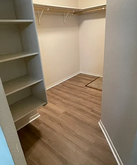 1116 N Dove Ave — Photo 8
