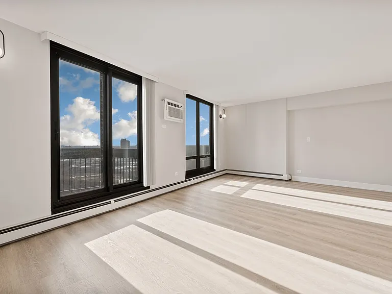 The Duplex Tower — Photo 157
