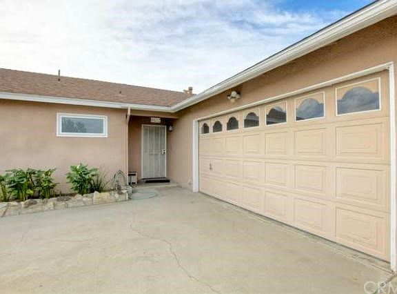 4th image of 6032 Scott Way
