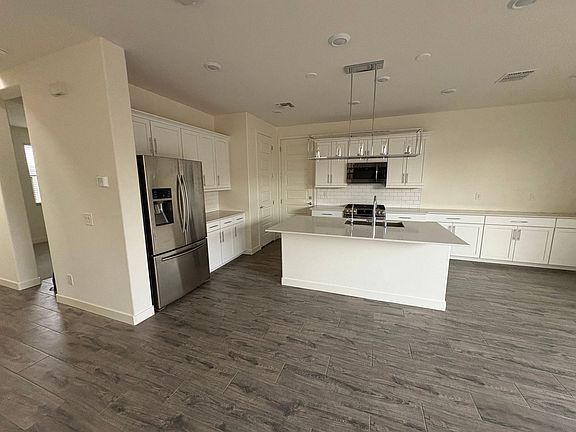 2nd image of 17149 N 10th St