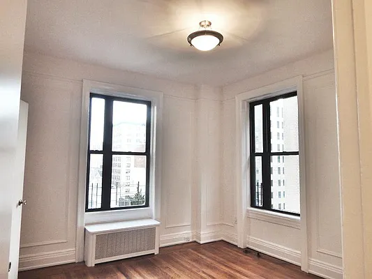 Rented by Rachel Realty | media 7