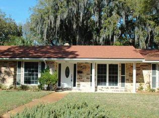 11 Tallwood Rd, Jacksonville Beach, FL 32250