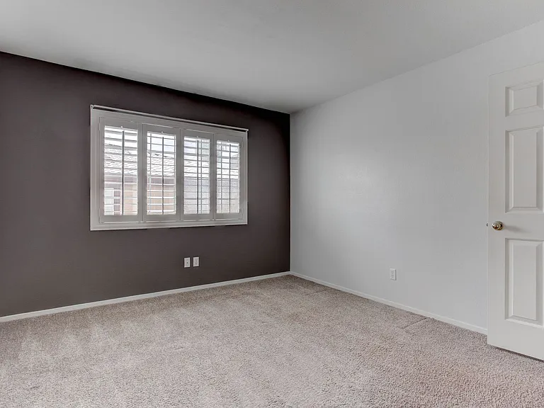 690 Ambling Gait Ave — Photo 20