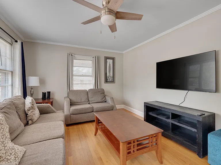 1827 Fargo Dr — Photo 16