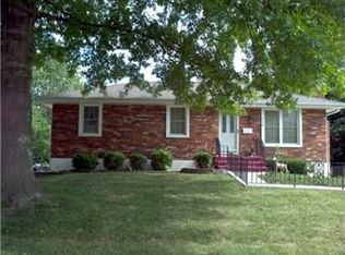 528 NE 98th Pl, Kansas City, MO 64155