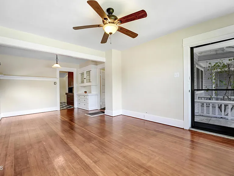 505 E Olive Ave — Photo 4