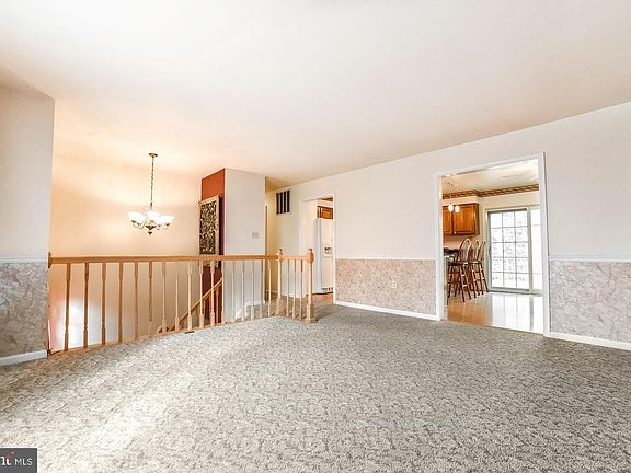 5th image of 28755 Hancock Dr