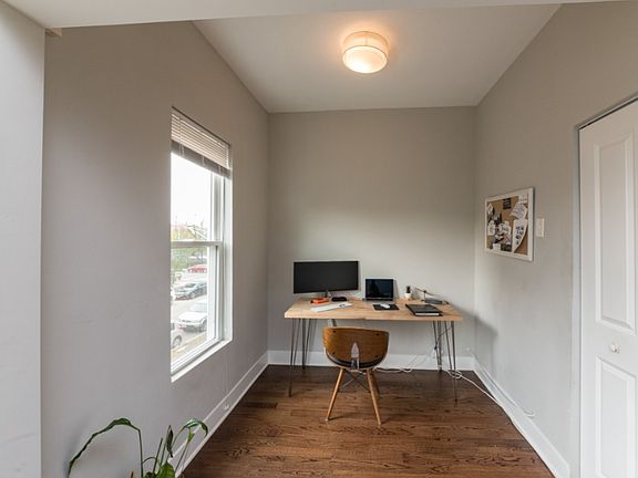 2nd image of 3566 W Dickens Ave #2