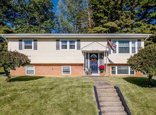 1216 Spaulding St, Staunton, VA 24401