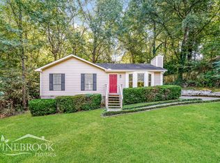 1045 Alicia Dr, Birmingham, AL 35215