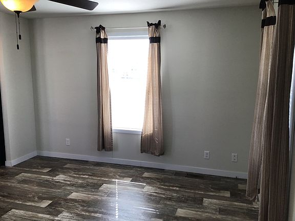 3rd image of 2937 Mallow St #646