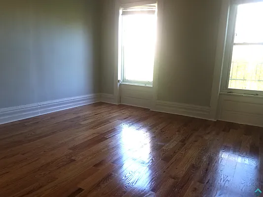 Rented by EXR | media 5