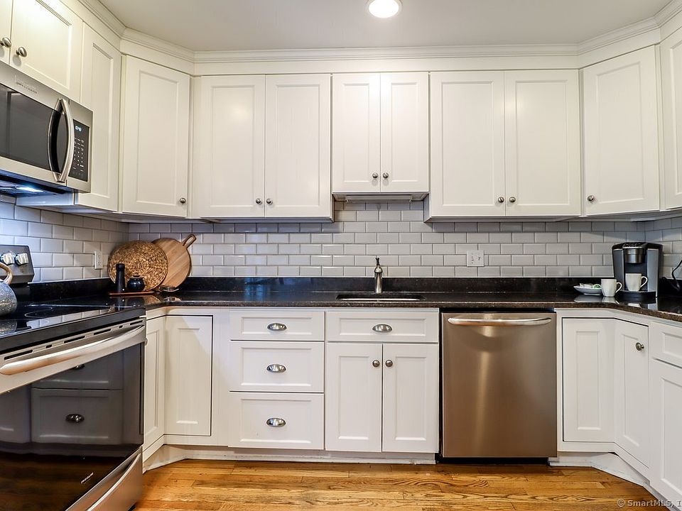 Charlton Hill 9 Charlton Hill Rd Hamden CT Zillow