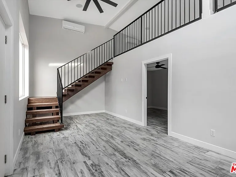 12420 Idaho Ave — Photo 10