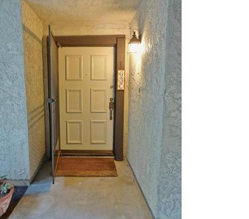 2nd image of 63 E Sierra Madre Blvd Unit C