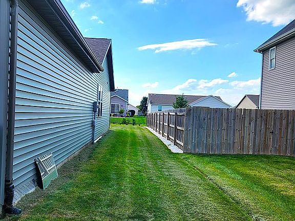 3rd image of 1801 Prairie Vista Dr