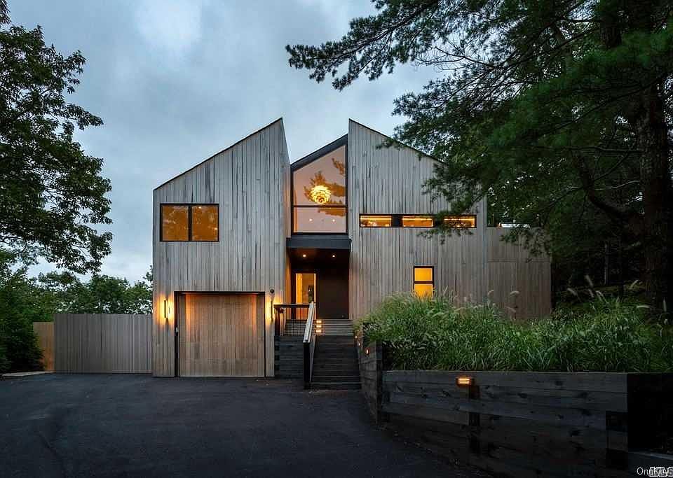 1st image of 32 Oyster Pond Lane