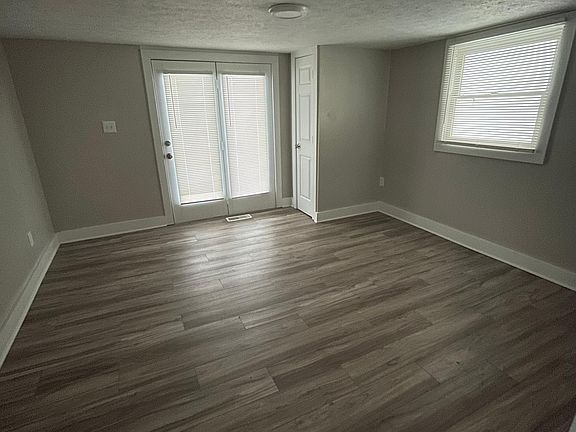 2nd image of 1106 S Senate Ave