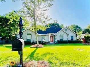 1100 Wakefield Dr W, Mobile, AL 36695