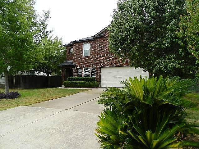 1st image of 611 Fairfield Dr