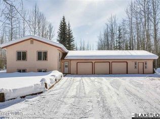 3533 Silverleaf Ave, North Pole, AK 99705