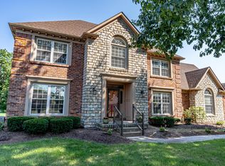 8811 Juniper Springs Pl, Lyndon, KY 40242