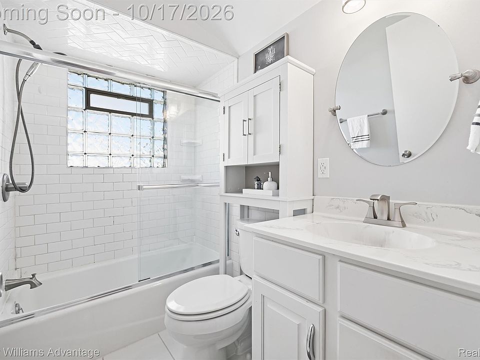 19861 Maplewood St, photo 20
