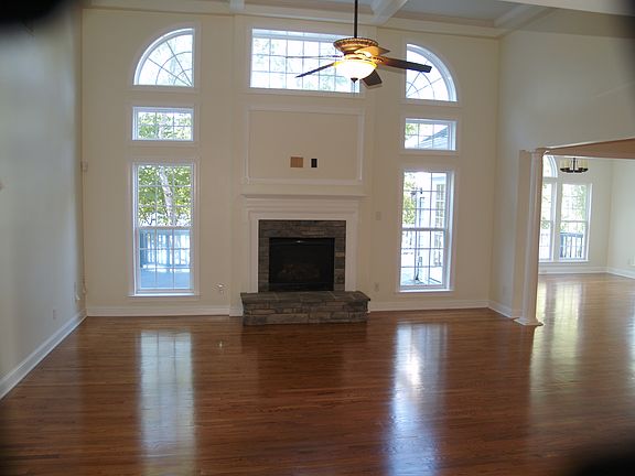 Family Room(FR)