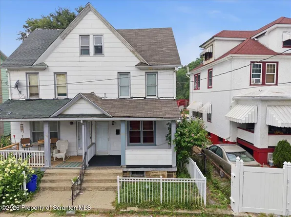 215 Saint Francis Cabrini Ave, Scranton, PA 18504