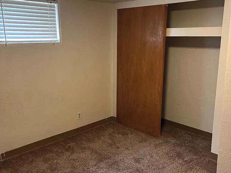 527 Pioneer Rd #3 — Photo 6