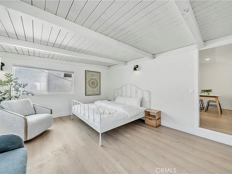 920 W Balboa Blvd — Photo 19