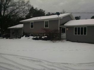 12733 144th Ave, Grand Haven, MI 49417