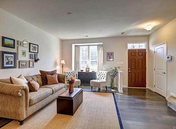 5th image of 11302 Sadler Walk Ln #0