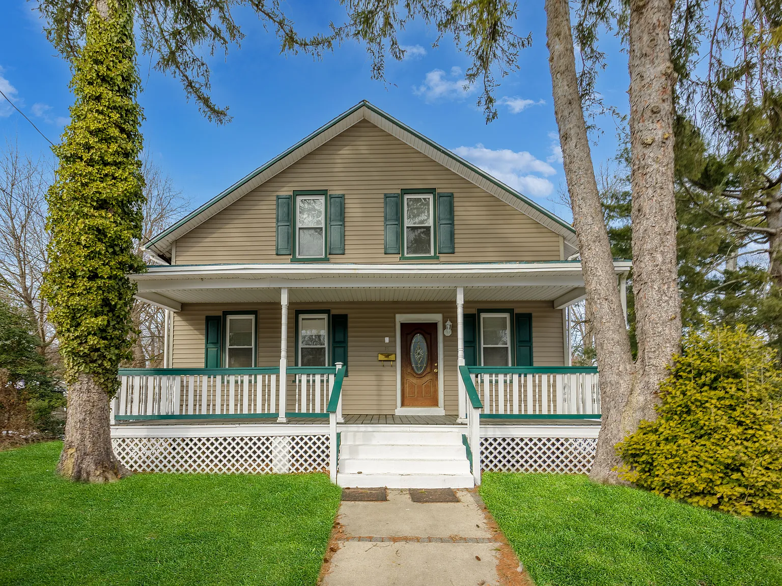 38 Brenwal Ave — Photo 1
