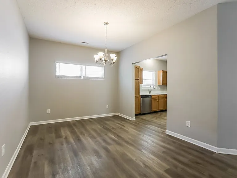 7150 Parklake Pl — Photo 5
