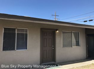 196 S C St APT C, Porterville, CA 93257