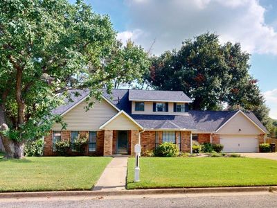 908 Rolling Dr, Athens, TX, 75751