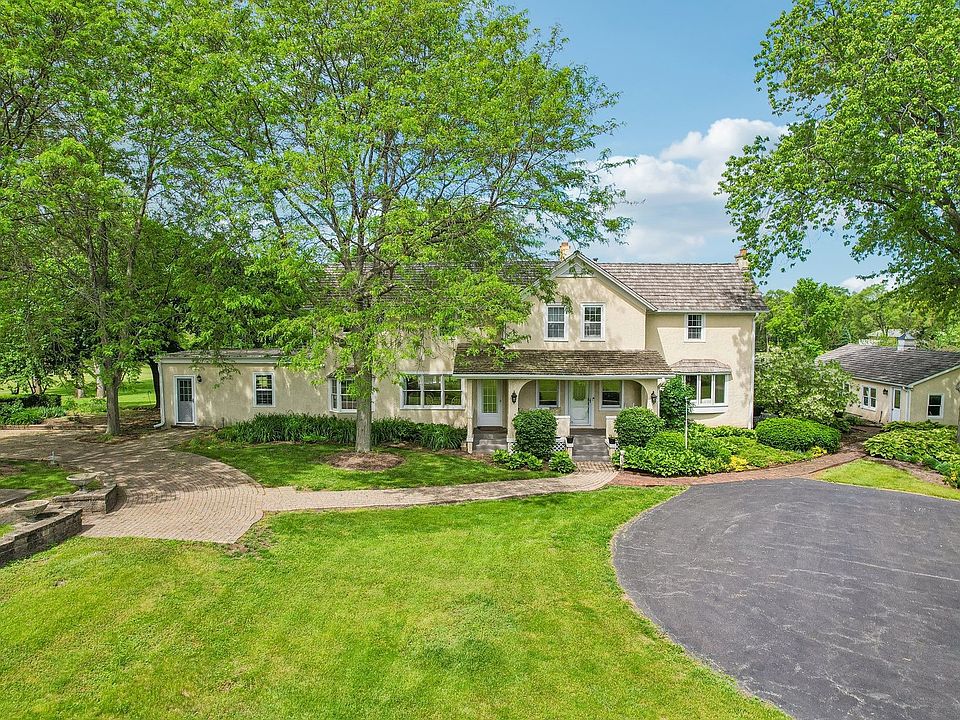 1st image of 62 Dundee Ln