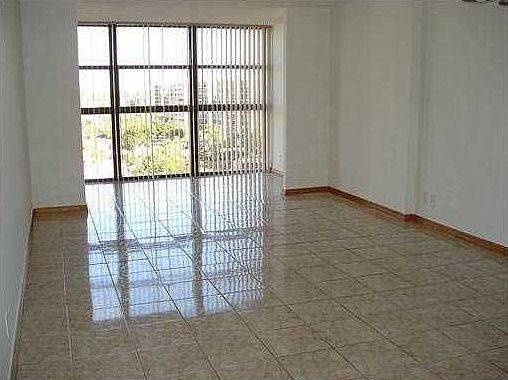 5th image of 200 Leslie Dr APT 1027