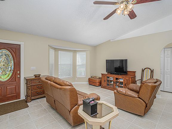 3rd image of 4274 SW Elba Street