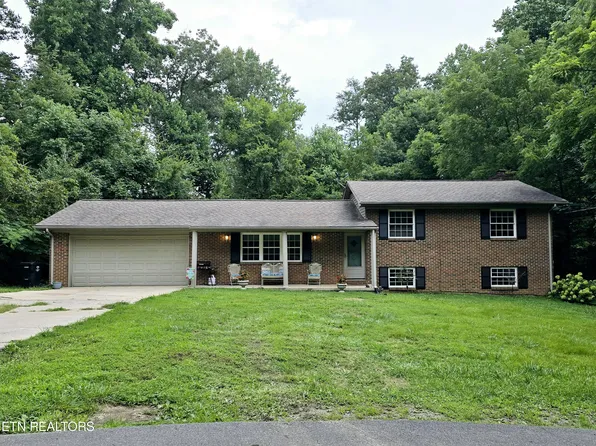 1330 Pinehurst Rd, Knoxville, TN 37920