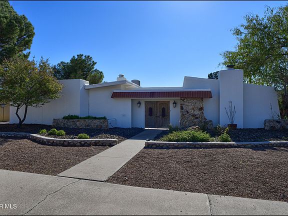 3rd image of 320 La Mirada Cir