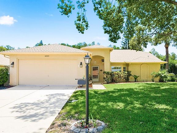 4th image of 6019 Country Ridge Ln