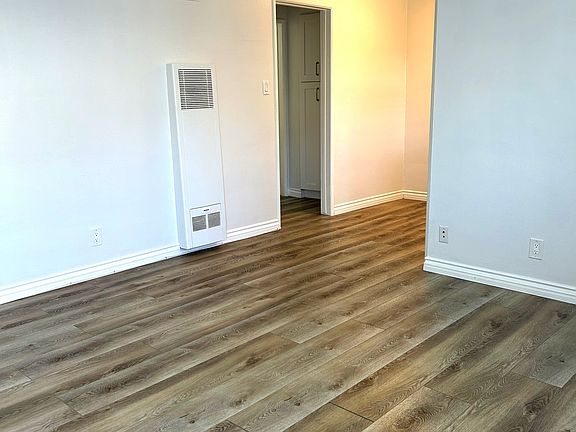 2nd image of 13000 Valleyheart Dr #4