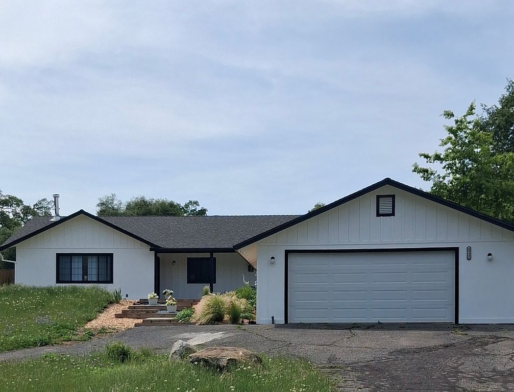 40446 Goldside Dr - Property Image